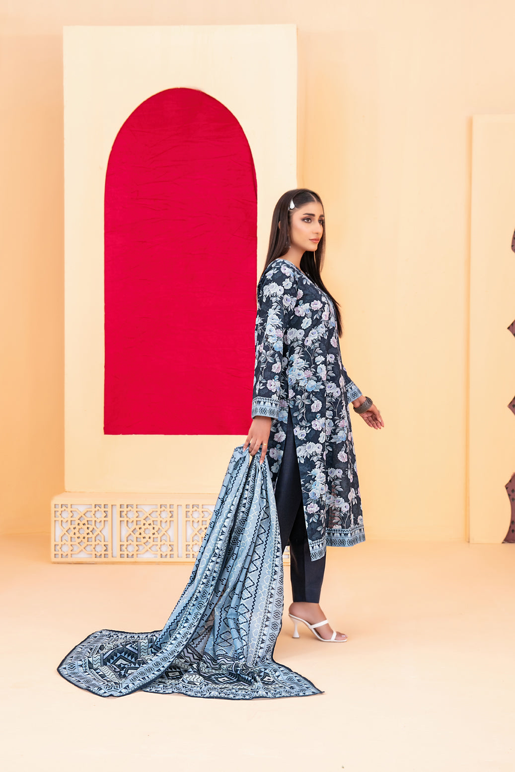 Roshni Premium Khaddar | Stitched 3-Piece Suit